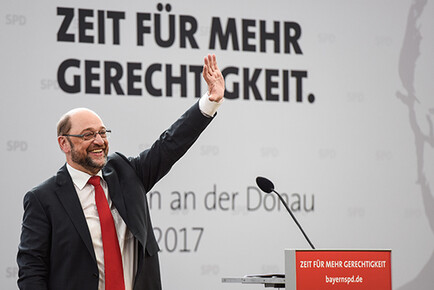 Haben die Deutschen Angela Merkel langsam satt?