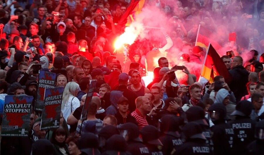 ‚Bürgerkrieg‘ auf Deutschlands Straßen