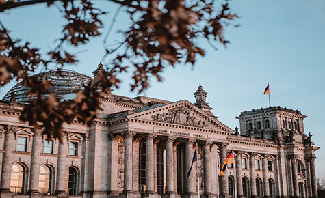 Die von deutschland angefuhrte EU erobert Jugoslawien