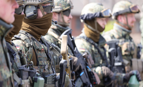 Wird Deutschland seine „Zeitenwende“ und militärischen Aufschwung haben?