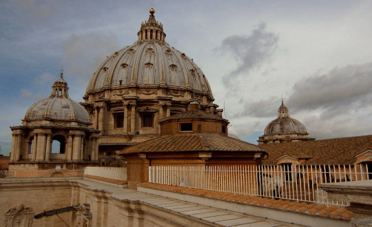 Papst Franziskus: Eine evangelische Kirche ist genug