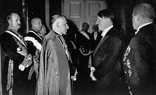 Warum Hitler mit dem Papst sprach
