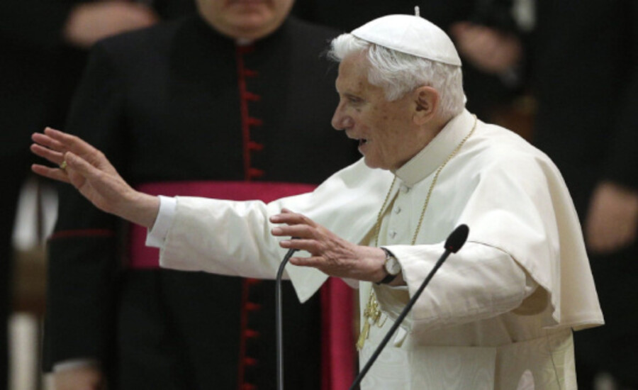 Der Papst Pocht Auf Den Sonntag