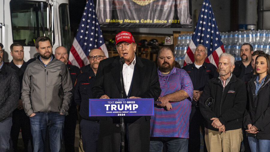 Trump besucht Ohio und wendet sich an die besorgte Gemeinschaft