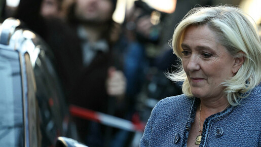 Le Pen, Feind von Deutschland, eliminiert