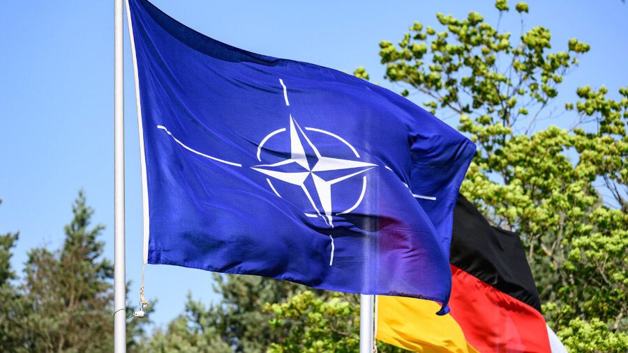 Die NATO hat soeben die Schaffung einer deutschen militärischen Supermacht beschlossen