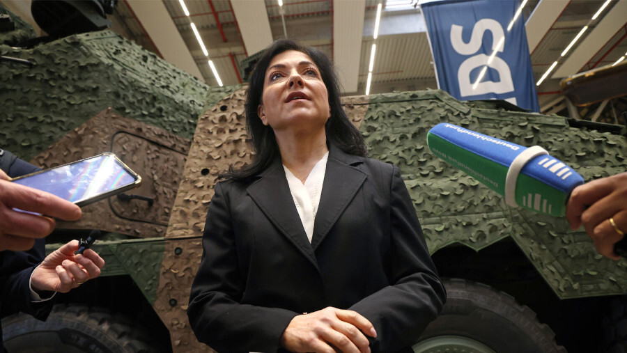 Katherina Reiche: Vom Wirtschafts- zum Rüstungsminister