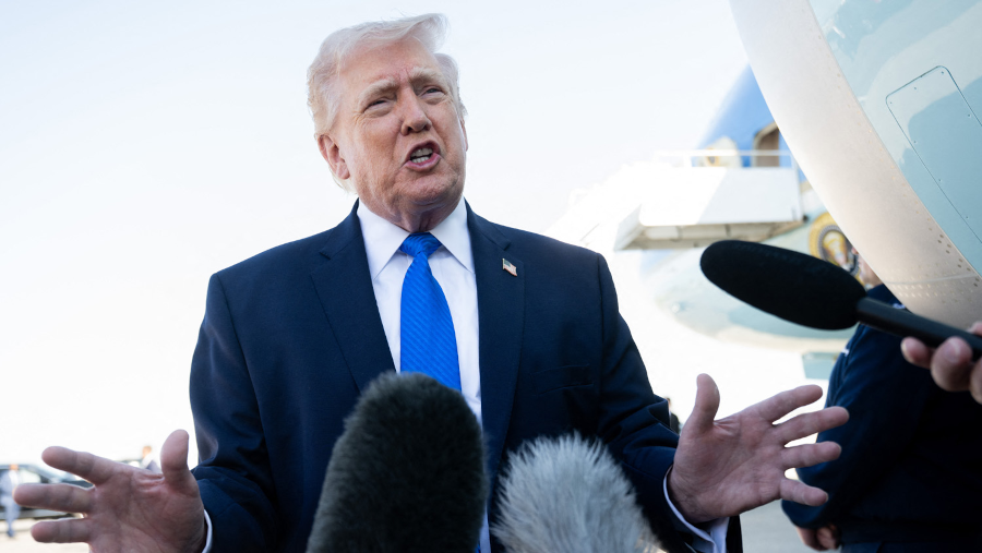 Trump droht mit Auslöschung, lenkt ein